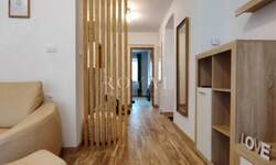 Trosoban stan, Rijeka, Trsat, najam, 800 €, 74 m2