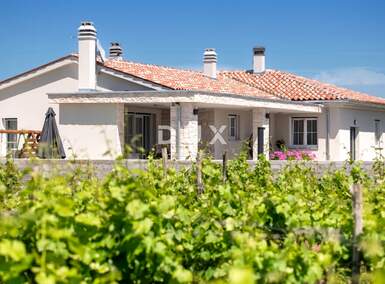 Kuca, Marčana, prodaja, 730000 €, 145 m2