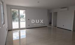 Cetvorosoban stan, Pakoštane, prodaja, 245000 €, 78 m2