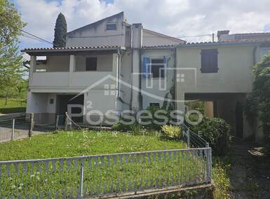 Kuca, Motovun, prodaja, 159000 €, 280 m2