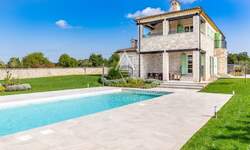 Kuca, Poreč, prodaja, 830000 €, 250 m2