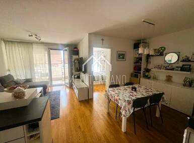 Dvosoban stan, Šibenik, Šubićevac, prodaja, 205000 €, 58 m2