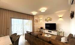 Trosoban stan, Rijeka, Trsat, najam, 1000 €, 84 m2