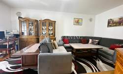 Trosoban stan, Umag, prodaja, 285000 €, 84 m2