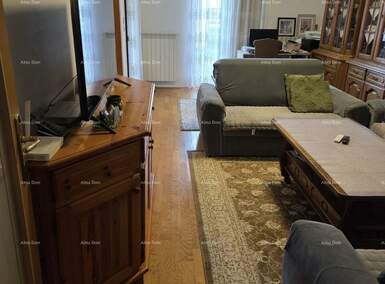 Dvosoban stan, Umag, prodaja, 285000 €, 84 m2