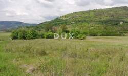 Zemljiste, Motovun, prodaja, 475000 €, 47700 m2