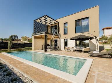 Kuca, Tar-Vabriga, Tar, prodaja, 650000 €, 170 m2