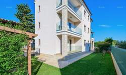 Kuca, Fažana, prodaja, 1350000 €, 340 m2