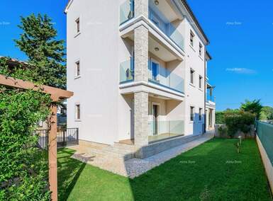 Kuca, Fažana, prodaja, 1350000 €, 340 m2