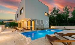 Kuca, Vinodol, Grižane-Belgrad, prodaja, 560000 €, 149 m2