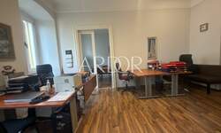 Poslovni prostor, Rijeka, Centar, najam, 1200 €, 105 m2