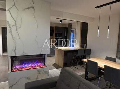 Trosoban stan, Viškovo, Marčelji, najam, 1500 €, 150 m2