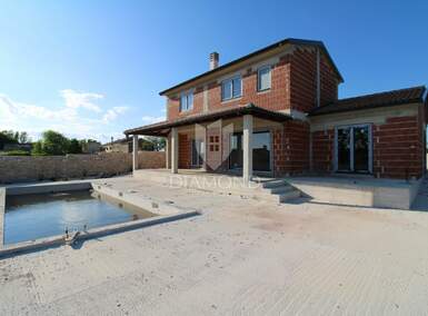 Kuca, Svetvinčenat, prodaja, 279000 €, 193 m2