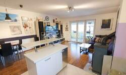 Trosoban stan, Viškovo, Sroki, prodaja, 260000 €, 81 m2