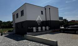 Apartman, Poreč, prodaja, 375000 €, 96 m2