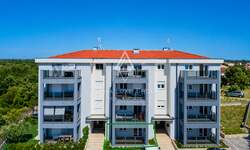 Trosoban stan, Poreč, prodaja, 250000 €, 75 m2