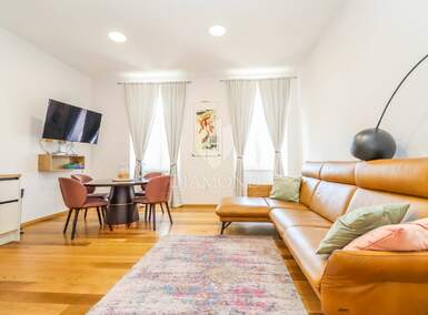 Trosoban stan, Pula, Centar, prodaja, 435000 €, 84 m2