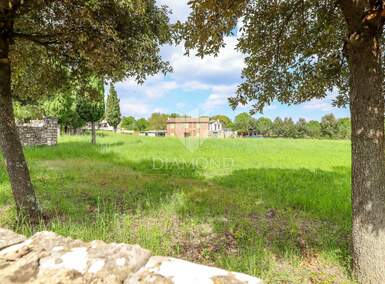 Kuca, Kanfanar, prodaja, 985000 €, 400 m2