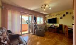 Trosoban stan, Rijeka, Drenova, prodaja, 250000 €, 65 m2