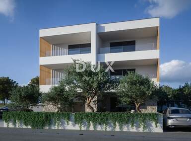 Trosoban stan, Šibenik, Brodarica, prodaja, 597000 €, 94 m2