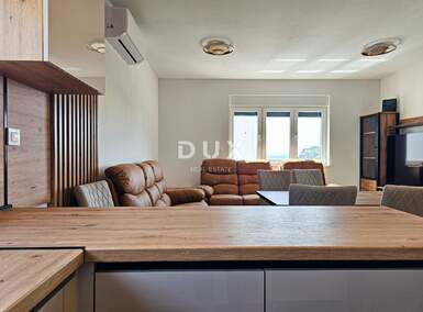 Trosoban stan, Rab, Banjol, prodaja, 488000 €, 90 m2