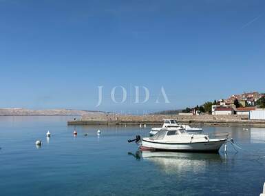 Kuca, Karlobag, prodaja, 240000 €, 80 m2