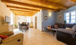 Kuca, Dobrinj, Kras, prodaja, 799000 €, 180 m2