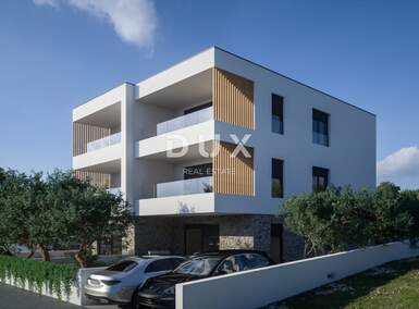 Trosoban stan, Šibenik, Brodarica, prodaja, 471000 €, 72 m2