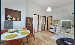 Kuca, Rijeka, Trsat, prodaja, 385000 €, 188 m2