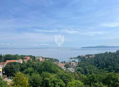 Dvosoban stan, Opatija, Ičići, prodaja, 332000 €, 68 m2