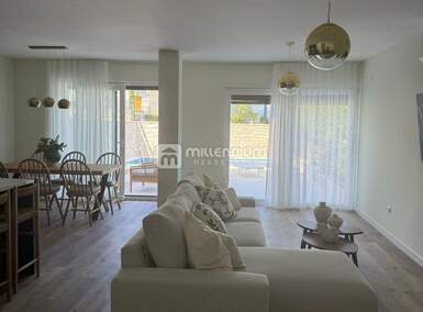 Trosoban stan, Lovran, prodaja, 749000 €, 97 m2