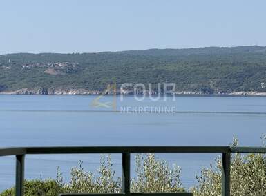 Dvosoban stan, Crikvenica, prodaja, 270000 €, 52 m2