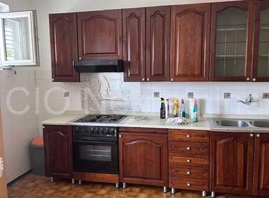 Trosoban stan, Kaštela, Kaštel Sućurac, najam, 800 €, 115 m2