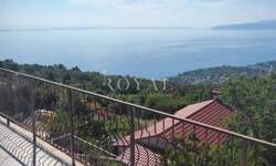 Trosoban stan, Opatija, Ika, najam, 750 €, 90 m2