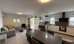 Trosoban stan, Poreč, Žbandaj, prodaja, 350000 €, 73 m2