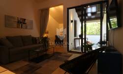Trosoban stan, Poreč, prodaja, 335000 €, 75 m2
