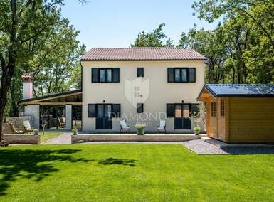 Kuca, Labin, prodaja, 620000 €, 150 m2