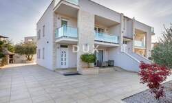 Trosoban stan, Umag, prodaja, 380000 €, 80 m2
