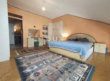 Stan, Pula, Centar, prodaja, 280000 €, 115 m2