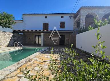 Kuca, Poreč, prodaja, 299000 €, 120 m2