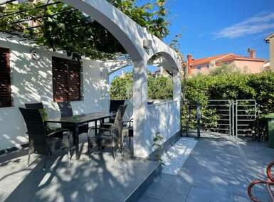 Trosoban stan, Fažana, prodaja, 395000 €, 88 m2