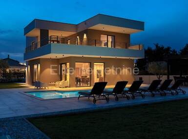 Kuca, Marčana, Orbanići, prodaja, 790000 €, 170 m2