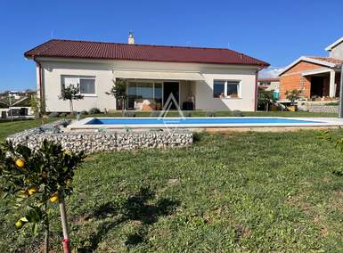 Kuca, Kaštelir-Labinci, Kaštelir, prodaja, 1 €, 186 m2