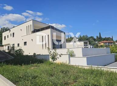 Cetvorosoban stan, Lovran, prodaja, 960000 €, 141 m2