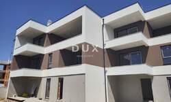 Cetvorosoban stan, Pula, Valdebek, prodaja, 355419 €, 129 m2