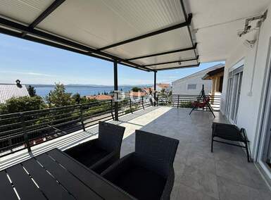 Trosoban stan, Crikvenica, Dramalj, prodaja, 239000 €, 82 m2
