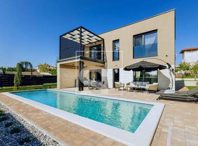 Kuca, Poreč, prodaja, 600000 €, 110 m2