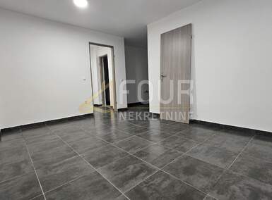 Dvosoban stan, Viškovo, Marinići, prodaja, 69000 €, 44 m2