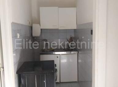 Cetvorosoban stan, Rijeka, Centar, najam, 600 €, 75 m2