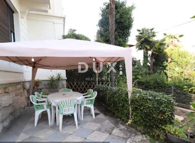 Dvosoban stan, Opatija, Opatija - Centar, prodaja, 380000 €, 57 m2